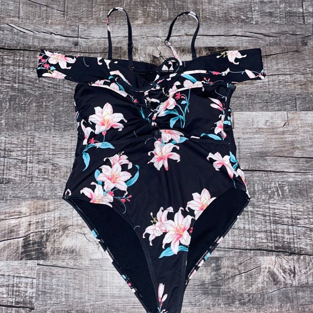 Beach joy 1 piece off the shoulder swimsuit. Size Medium